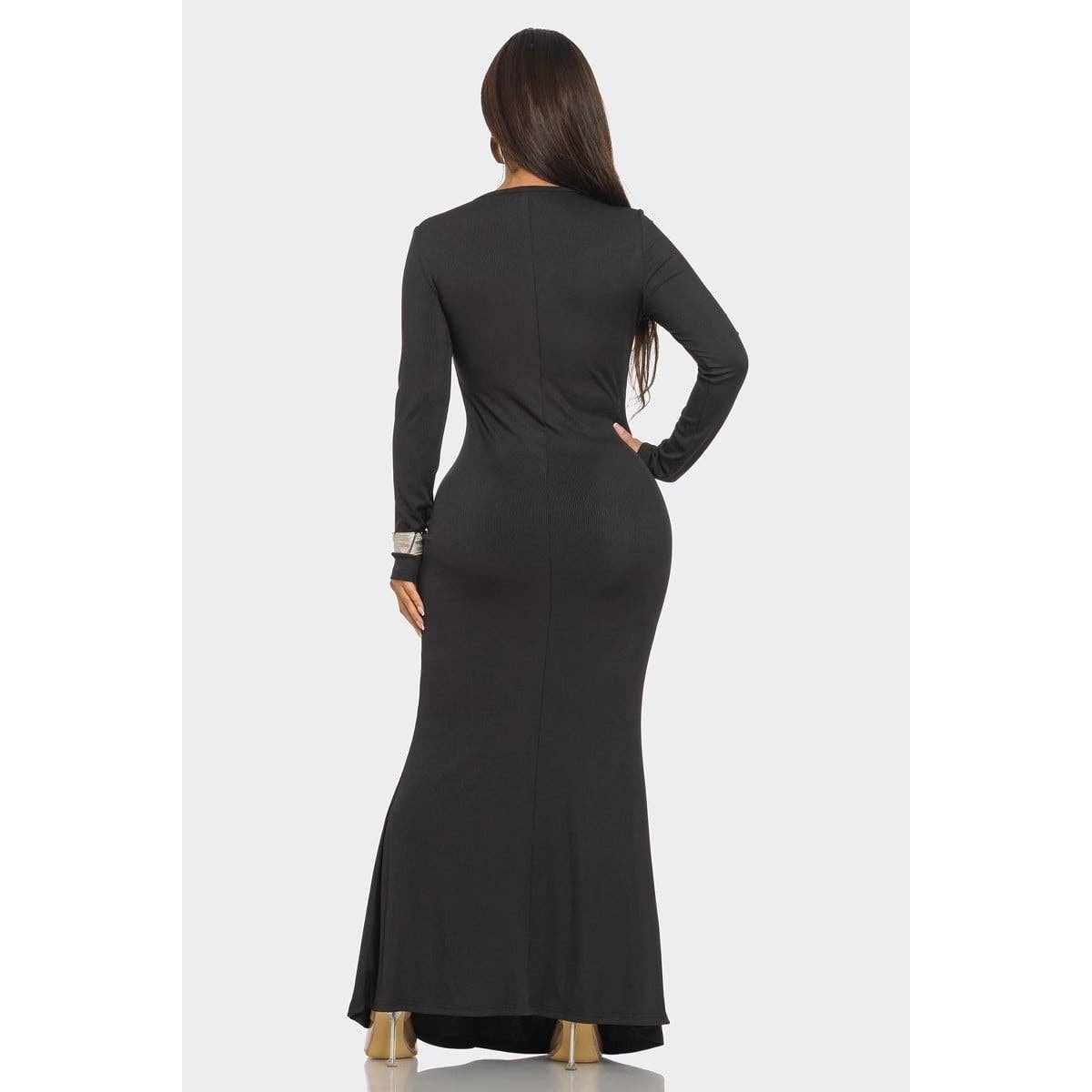 STUNNING ELEGANCE MAXI DRESS