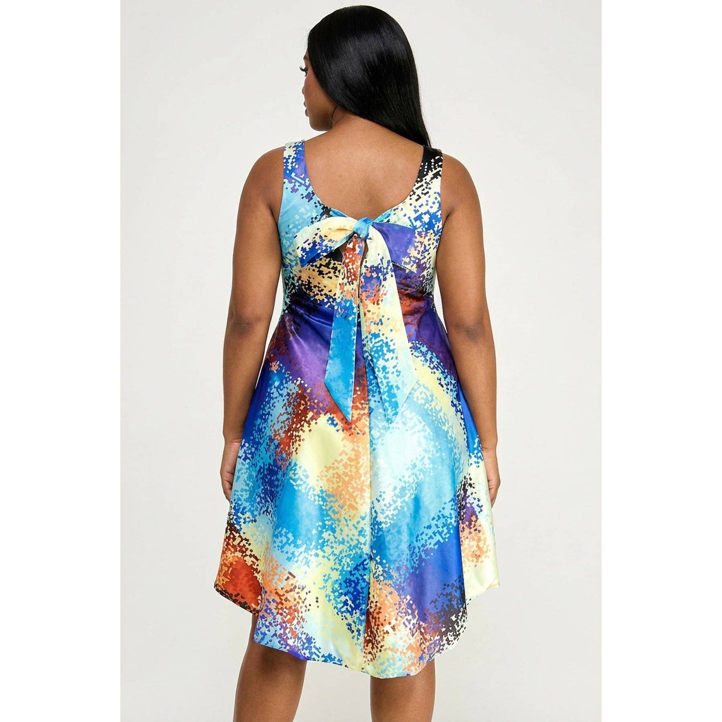 PLUS SIZE Sleeveless Hi-Lo Bubble Hem Back Zip Closure Satin