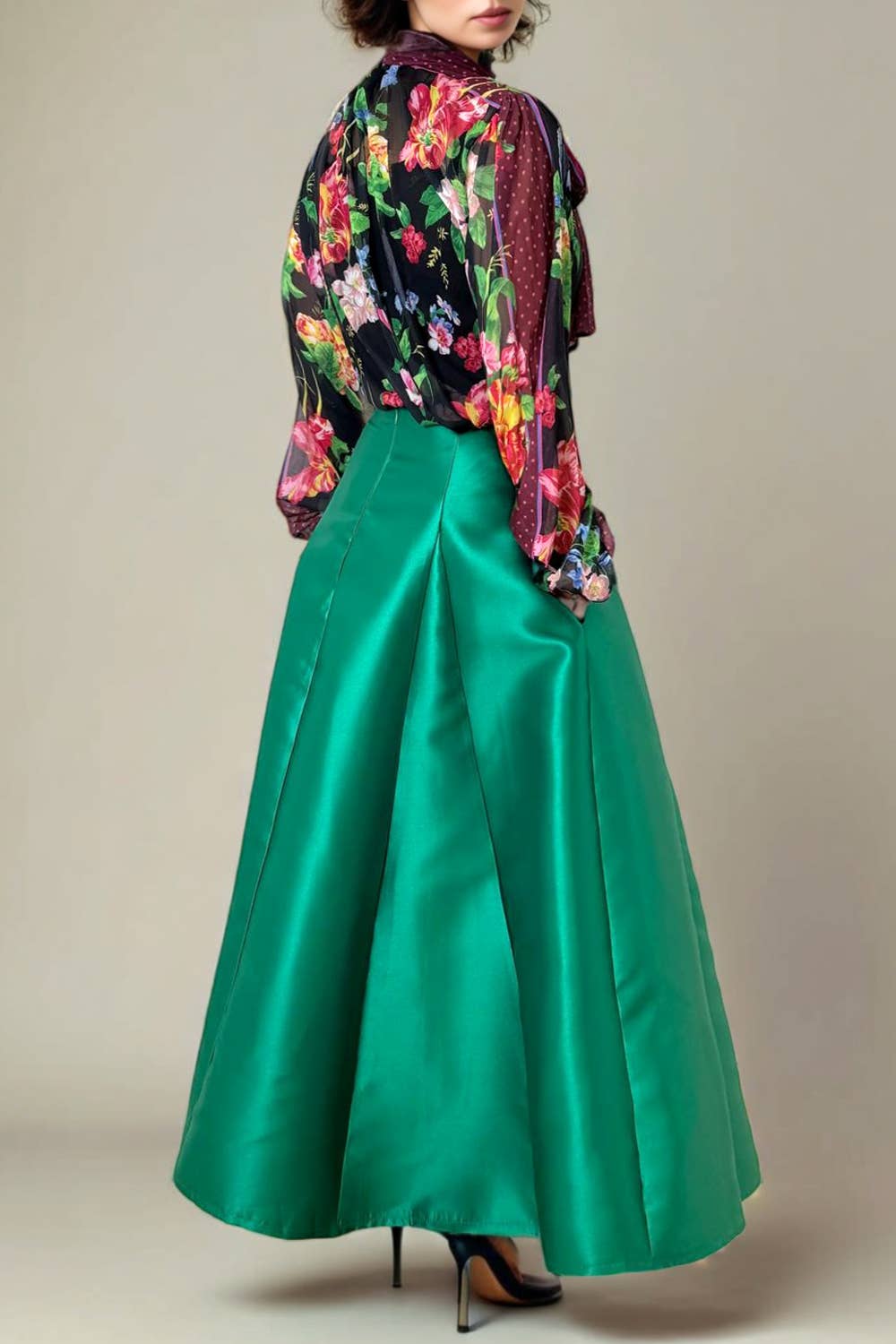 X7732 MIXED PRINT NECK TIE TOP